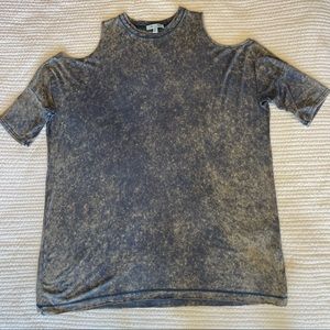 Cold shoulder burnout tunic tee